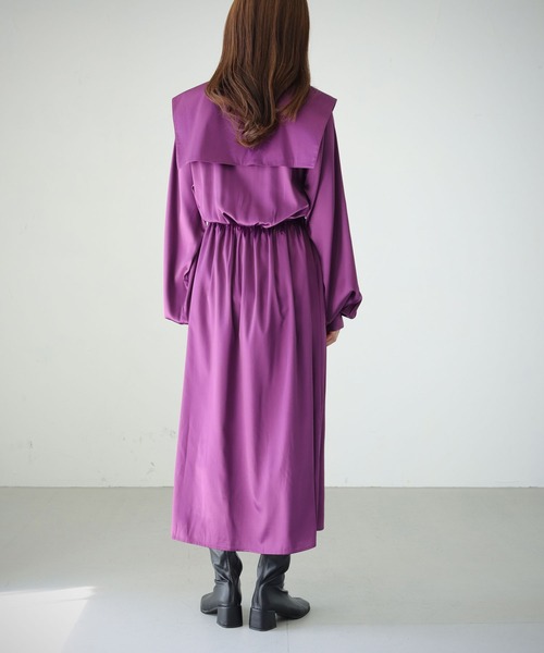 cheriella（シェリエラ）の「【cheriella】WEB限定ピーチサテンビッグカラーワンピース（ワンピース・レディース・ブラック/パープル/モカ・M）」の7枚目の写真