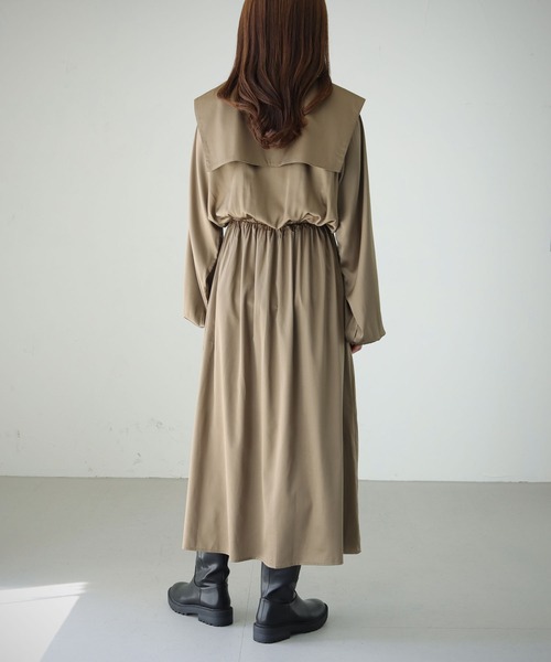 cheriella（シェリエラ）の「【cheriella】WEB限定ピーチサテンビッグカラーワンピース（ワンピース・レディース・ブラック/パープル/モカ・M）」の17枚目の写真