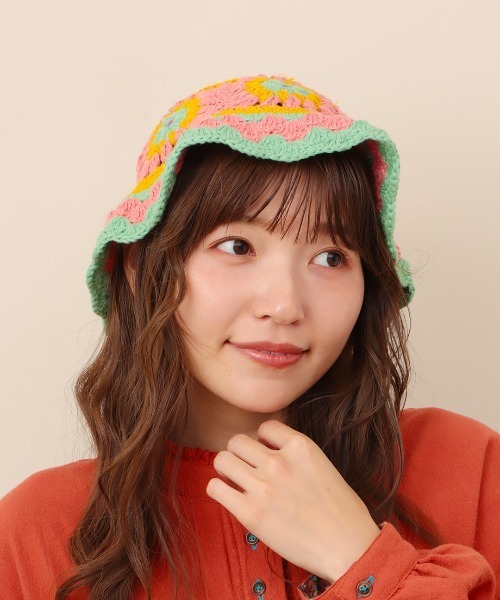 チチカカ（チチカカ）の「カラフルクロシェハット（ニットキャップ/ビーニー・レディース・ブルー/ブラック/ピンク・FREE）」の6枚目の写真