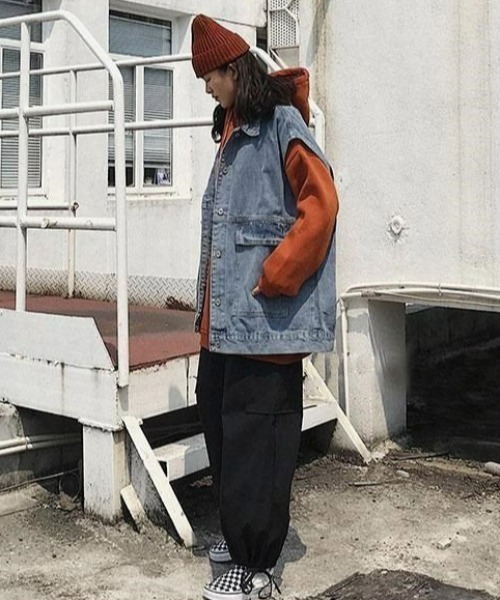 ARULE（アルール）の「A'GEM/9 × .kom『ARULE/アルール』オーバーフィット デニムベスト（ベスト・メンズ・ブルー・FREE）」の4枚目の写真