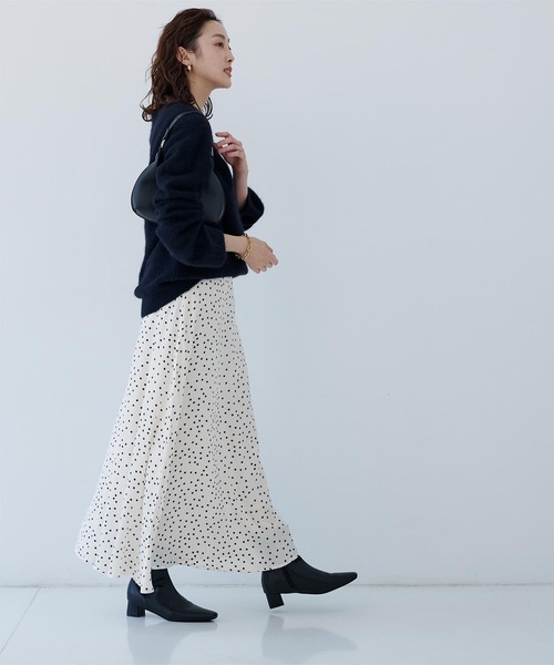 UR'S(ユアーズ)の「サテンドットフレアロングスカート(スカート・レディース・ブラック/オフホワイト・S/M/L)」の19枚目の写真