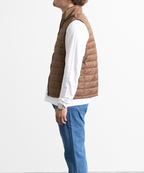 NYLAUS(ナイラス)の「スタンドカラー ライトダウンベスト(ダウンベスト・メンズ・ブラック/カーキ/キャメル/チャコール/ネイビー・L/LL/M)」の6枚目の写真