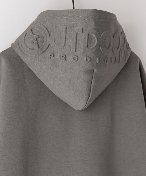 OUTDOOR PRODUCTS APPAREL(アウトドアプロダクツアパレル)の「フードエンボスロゴ 防風 ビッグシルエット プルオーバーパーカー(パーカー・メンズ・杢グレー/ベージュ/ブラック/カーキ・MEDIUM/LARGE/X-LARGE)」の4枚目の写真