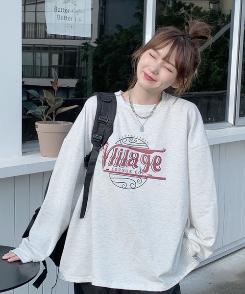 BASQUE magenta(バスクマゼンタ)の「カレッジロゴ オーバーサイズルーズL/Sカットソー(Tシャツ/カットソー・レディース・イエロー/ダークグレー/グレー・FREE)」の17枚目の写真