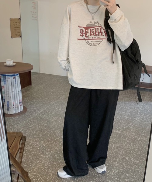 BASQUE magenta(バスクマゼンタ)の「カレッジロゴ オーバーサイズルーズL/Sカットソー(Tシャツ/カットソー・レディース・イエロー/ダークグレー/グレー・FREE)」の21枚目の写真