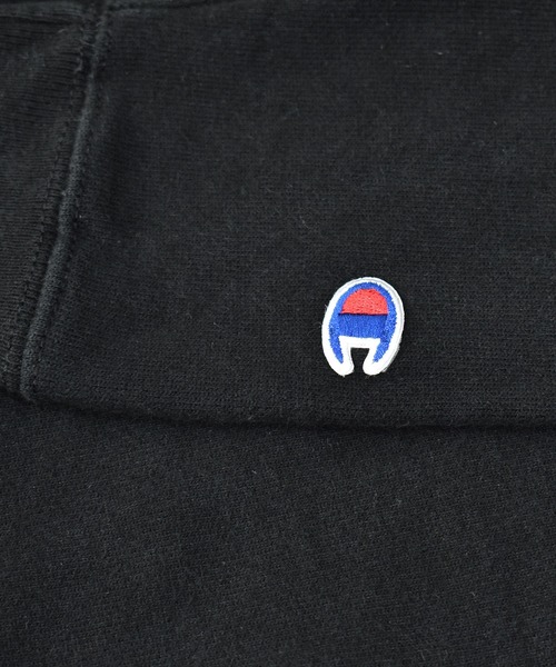 Champion（チャンピオン）の「【ヴィンテージ古着】Champion / チャンピオン REVERSE WEAVE ロゴ刺繍 プルオーバーパーカー（パーカー・メンズ・ブラック・MEDIUM）」の5枚目の写真