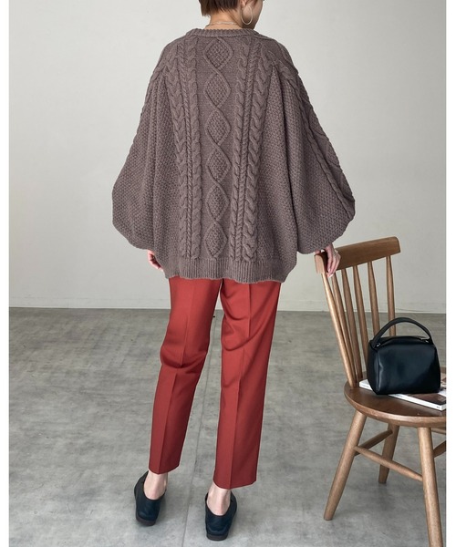 She's Closet（シーズクローゼット）の「モヘアライクケーブルアラン編みボリュームスリーブニットプルオーバー（ニット/セーター・レディース・アイボリー/モカ/グリーン/ブラック・FREE）」の9枚目の写真