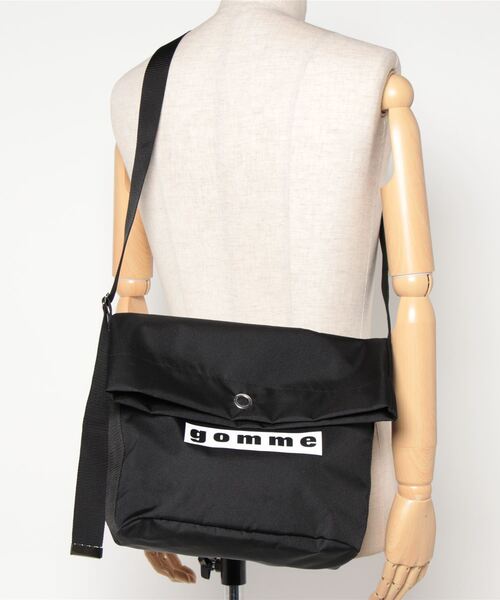 gomme（ゴム）の「ポスタルバッグＳ（ショルダーバッグ・レディース・ブラック/カーキ・FREE）」の14枚目の写真