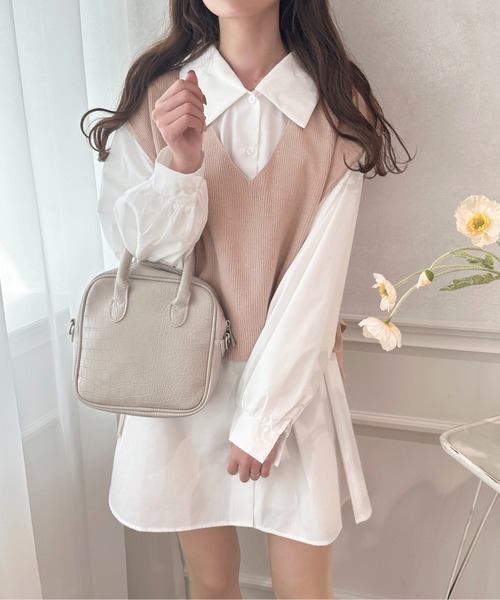 apres jour(アプレジュール)の「ニットベスト×シャツミニワンピ【ZOZOTOWN限定アイテム】(シャツワンピース・レディース・ネイビー/ラベンダー/ピンク/ピンクベージュ・フリー/X-LARGE)」の4枚目の写真