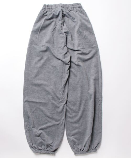 LAUTRE COTE(ロウトレコウト)の「カットソースエットパンツ(スウェットパンツ・レディース・ブラック/グレー・MEDIUM/LARGE/SMALL)」の5枚目の写真