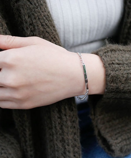 tone(トーン)の「DAN バングル(SV925)(バングル/リストバンド・レディース・ゴールド/シルバー・FREE)」の13枚目の写真