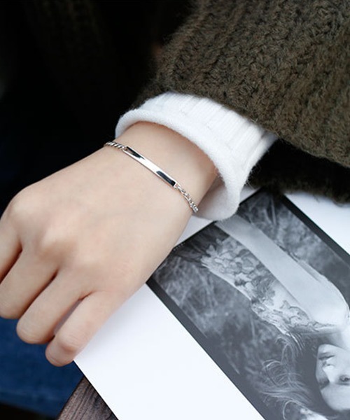 tone(トーン)の「DAN バングル(SV925)(バングル/リストバンド・レディース・ゴールド/シルバー・FREE)」の16枚目の写真