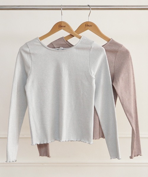 flower（フラワー）の「スパークルトップ（Tシャツ/カットソー・レディース・ベージュ/シルバー・FREE）」の4枚目の写真