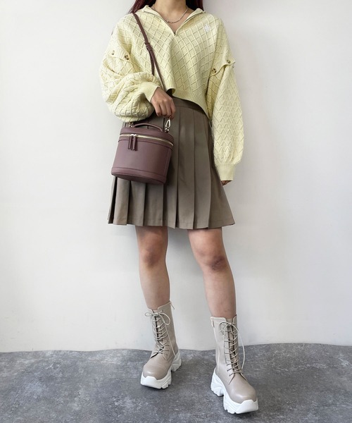 179/WG(イチナナキュウダブルジー)の「2WAYハーフジップショートニット(ニット/セーター・レディース・グリーン/イエロー/グレー/オフホワイト・FREE)」の21枚目の写真