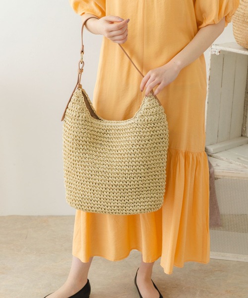 URBAN RESEARCH（アーバンリサーチ）の「ワンハンドルペーパートート（かごバッグ・レディース・ナチュラル/キャメル・ONE）」の10枚目の写真