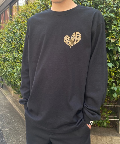 EXAMPLE（エグザンプル）の「《ZOZO LIMITED》EXAMPLE HEART LOGO L/S TEE（Tシャツ/カットソー・メンズ・ホワイト×レッド/ホワイト×ブルー/ホワイト×ブラック/ブラック×ホワイト/ブラック系その他/ブラック×パープル/ブラック×グリーン/ホワイト×イエロー・M/L/XL/XXL）」の13枚目の写真