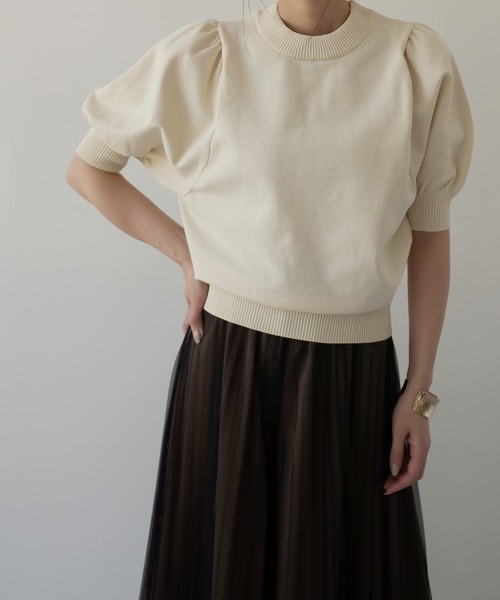 MIELI INVARIANT（ミエリインヴァリアント）の「Puff Knit Pullover（ニット/セーター・レディース・ブラック/アイボリー・FREE）」の2枚目の写真