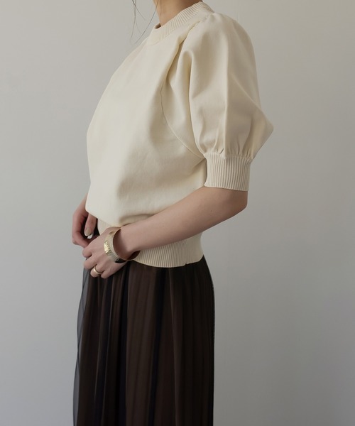 MIELI INVARIANT（ミエリインヴァリアント）の「Puff Knit Pullover（ニット/セーター・レディース・ブラック/アイボリー・FREE）」の20枚目の写真