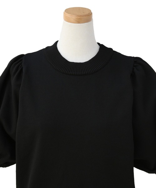 MIELI INVARIANT（ミエリインヴァリアント）の「Puff Knit Pullover（ニット/セーター・レディース・ブラック/アイボリー・FREE）」の13枚目の写真