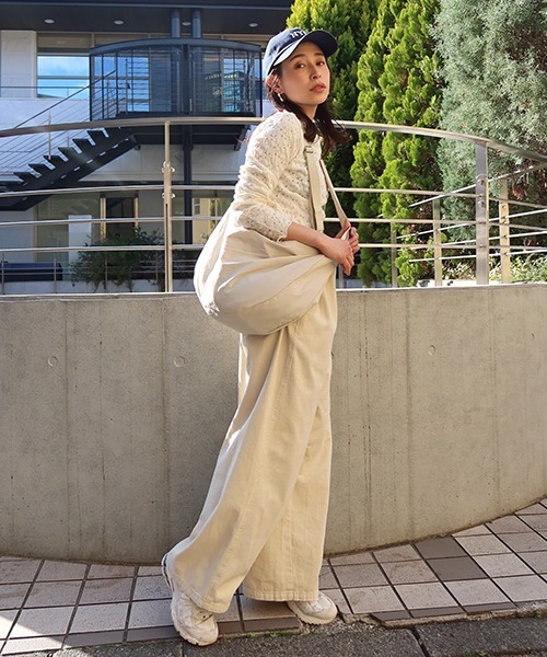 CREDONA(クレドナ)の「パデットショルダーBag(ショルダーバッグ・レディース・ブラック/アイボリー・FREE)」の6枚目の写真