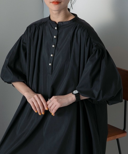 forksy.（フォルクシー）の「【forksy.】パールボタンバルーンスリーブ半袖ワンピース（シャツワンピース・レディース・ブルー/ブラック・FREE）」の21枚目の写真