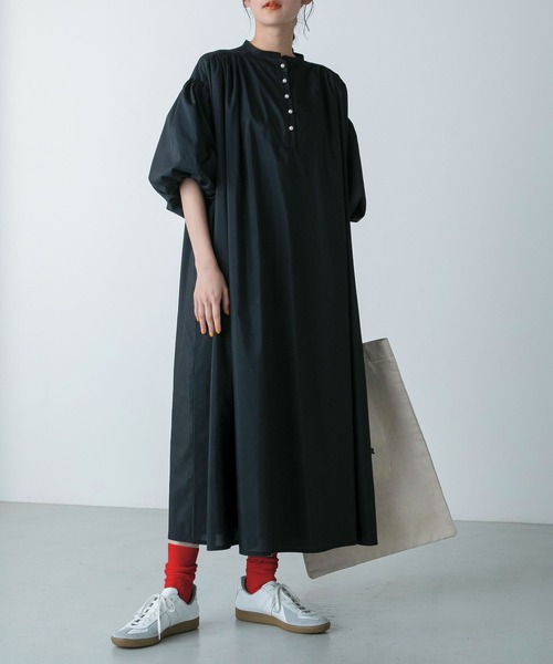 forksy.（フォルクシー）の「【forksy.】パールボタンバルーンスリーブ半袖ワンピース（シャツワンピース・レディース・ブルー/ブラック・FREE）」の13枚目の写真