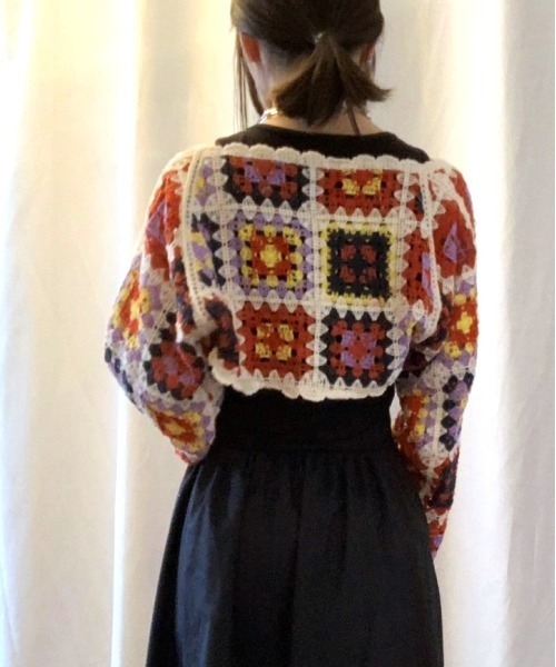 アンティーク ✛✙クロス連続モチーフ✜✚ クロシェレース 手編みロングボーダー lit.Cy（リットシー）の「モチーフ クロシェ レース ボレロ