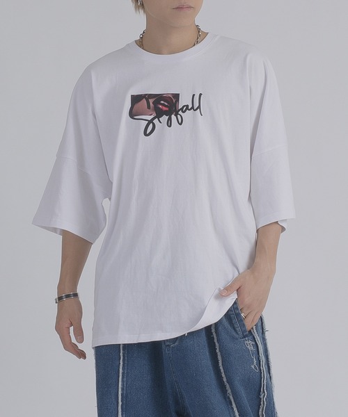 RE730(アールイーセブンサーティー)の「RE730 ビッグシルエットドルマンTシャツ セクシーなリッププリント(Tシャツ/カットソー・メンズ・ブラック/オフホワイト・MEDIUM/LARGE/X-LARGE)」の18枚目の写真
