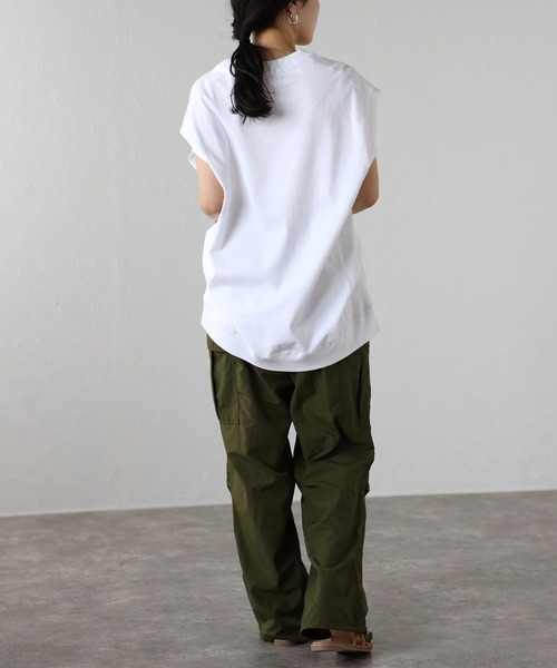 CREARE -LINO-(クレアーレリノ)の「<ユニセックス>オーバーサイズ ルーズ ワイド カーゴパンツ(カーゴパンツ・メンズ・ホワイト/ブラック/カーキ/チャコールグレー/ネイビー・M/L)」の11枚目の写真