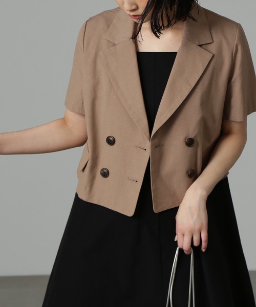 FREE'S MART（フリーズマート）の「【Sシリーズ対応】◆［セットアップ対応］綿麻ショート丈ハーフスリーブジャケット（テーラードジャケット・レディース・ベージュ/ブラウン/パープル・X-SMALL/SMALL/MEDIUM）」の4枚目の写真