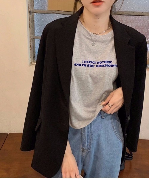 Ada.（エイダ）の「レタリングプリントクロップドTシャツ（Tシャツ/カットソー・レディース・グレー/ホワイト・FREE）」の13枚目の写真