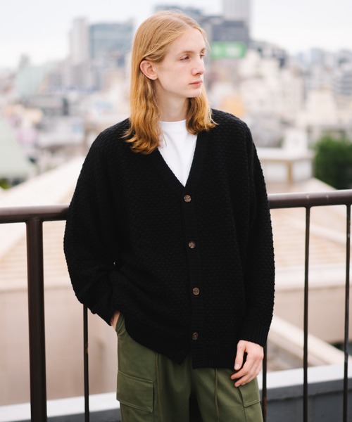 ＪＵＧＬＡＮＳ（ユグランス）の「Revo.　ワッフル編み　カーディガン（カーディガン/ボレロ・メンズ・グリーン/ブラック/オレンジ/グレー・L/M）」の6枚目の写真