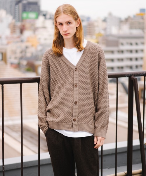 ＪＵＧＬＡＮＳ（ユグランス）の「Revo.　ワッフル編み　カーディガン（カーディガン/ボレロ・メンズ・グリーン/ブラック/オレンジ/グレー・L/M）」の9枚目の写真