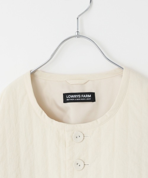 LOWRYS FARM(ローリーズファーム)の「キルティングショートジャケット 903917(ナイロンジャケット・キッズ・ブラック/アイボリー/カーキ・150cm/160cm)」の6枚目の写真