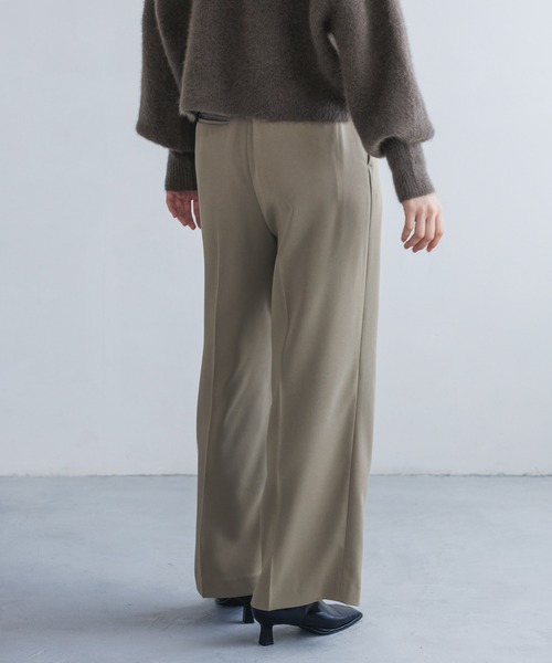 A part by(アパートバイ)の「【Sサイズあり・オールシーズン対応】インタックストレートパンツ(その他パンツ・レディース・ブラック/ベージュ系その他・SMALL/MEDIUM)」の18枚目の写真