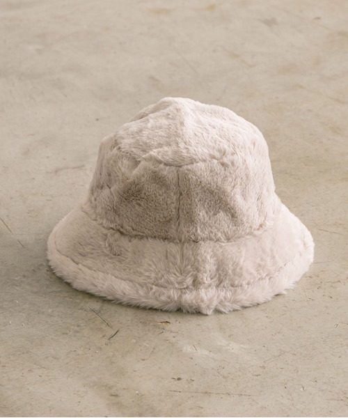 OLIVE des OLIVE（オリーブデオリーブ）の「【WEB限定カラー有】ファーバケットハット　1032150040（ハット・レディース・ブラック/ベージュ/アイボリー・FREE）」の11枚目の写真