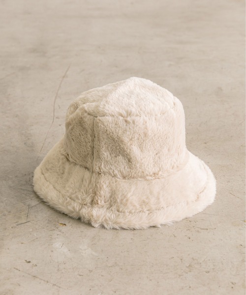 OLIVE des OLIVE（オリーブデオリーブ）の「【WEB限定カラー有】ファーバケットハット　1032150040（ハット・レディース・ブラック/ベージュ/アイボリー・FREE）」の16枚目の写真