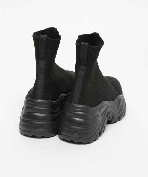 LAKOLE（ラコレ）の「スニーカーソールニットブーツ / 969369（ブーツ・レディース・ベージュ/ブラック・LARGE/MEDIUM）」の10枚目の写真