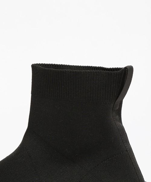 LAKOLE（ラコレ）の「スニーカーソールニットブーツ / 969369（ブーツ・レディース・ベージュ/ブラック・LARGE/MEDIUM）」の14枚目の写真