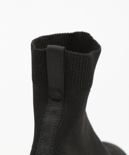 LAKOLE（ラコレ）の「スニーカーソールニットブーツ / 969369（ブーツ・レディース・ベージュ/ブラック・LARGE/MEDIUM）」の15枚目の写真