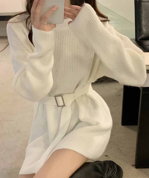 GLAMOROUS JANE（グラマラスジェーン）の「ベルト付リブニットミニワンピース（ワンピース・レディース・オフホワイト/ブラック・FREE）」の4枚目の写真