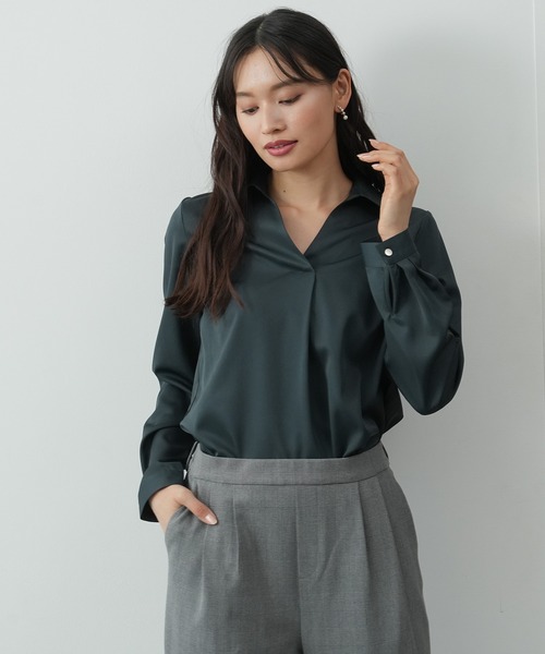 TRUDEA(トルディア)の「襟付きスキッパ―ネックシャツブラウス(シャツ/ブラウス・レディース・ベージュ/ブルーグリーン/ホワイト/ネイビー/グレイッシュベージュ/サックスブルー・MEDIUM)」の19枚目の写真