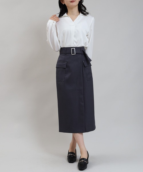 TRUDEA(トルディア)の「襟付きスキッパ―ネックシャツブラウス(シャツ/ブラウス・レディース・ベージュ/ブルーグリーン/ホワイト/ネイビー/グレイッシュベージュ/サックスブルー・MEDIUM)」の11枚目の写真