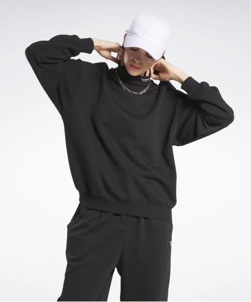 Reebok(リーボック)の「フィットネス クルーネック シャツ / CL AE ARCHIVE FIT CREW SHIRT(Tシャツ/カットソー・レディース・ブラック・LARGE/X-LARGE/MEDIUM/SMALL)」の1枚目の写真