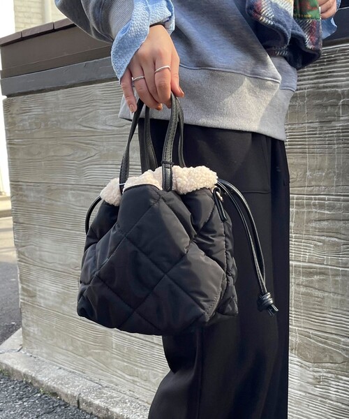 CACHELLIE（カシェリエ）の「【Cachellie/カシェリエ】キルトボアリバーショルダートートバッグ（トートバッグ・レディース・ベージュ/ブラック・FREE）」の9枚目の写真
