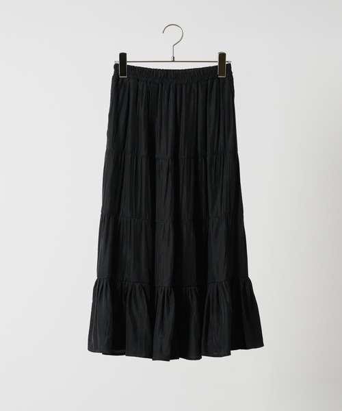 FEKETE ティアードフレアスカート FEKETE（フェケテ）の「TIERED FLARED SKIRT / ティアードフレア