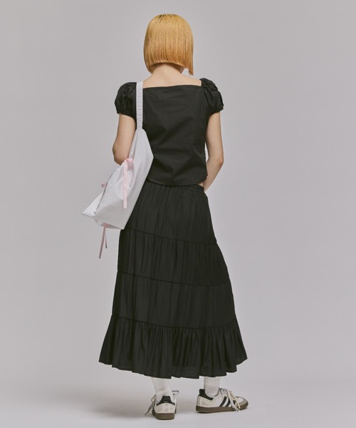 FEKETE ティアードフレアスカート FEKETE（フェケテ）の「TIERED FLARED SKIRT / ティアードフレア