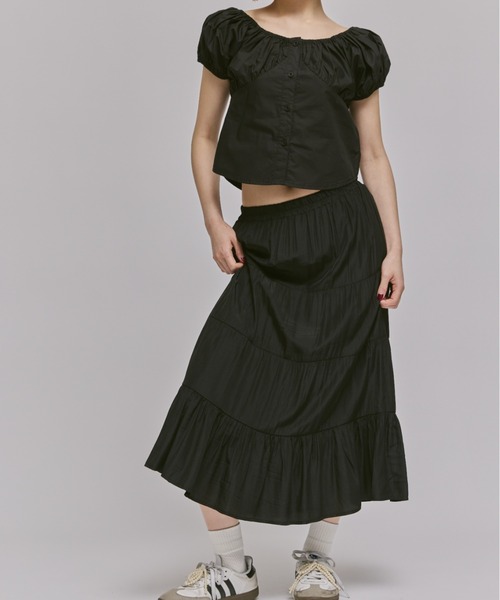 FEKETE（フェケテ）の「TIERED FLARED SKIRT / ティアードフレア