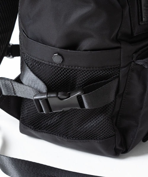 MAKAVELIC(マキャベリック)の「GRACE DOUBLE POCKET BACKPACK/ バックパック / リュックサック(バックパック/リュック・メンズ・ブラック・FREE)」の12枚目の写真