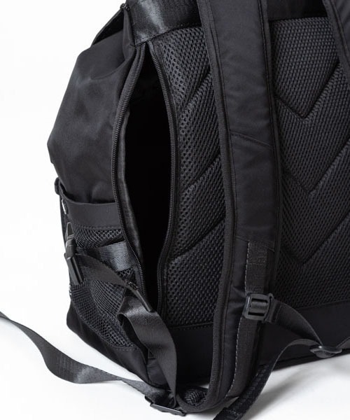 MAKAVELIC(マキャベリック)の「GRACE DOUBLE POCKET BACKPACK/ バックパック / リュックサック(バックパック/リュック・メンズ・ブラック・FREE)」の11枚目の写真